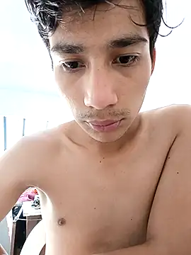 Snapshot of lulu_sexyboy chatting on December 2025 07:51:02 PM lulu sexyboy online show from December 2025 07:51:02 PM