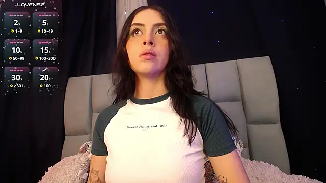 Snapshot of DahliaVex_ chatting on March 2026 11:26:02 AM DahliaVex online show from March 2026 11:26:02 AM