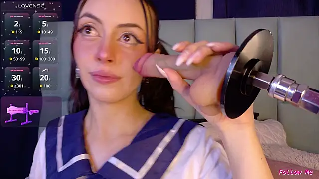 Snapshot of DahliaVex_ chatting on April 2026 11:36:01 AM DahliaVex online show from April 2026 11:36:01 AM