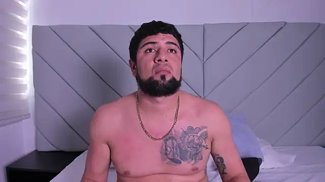 lukas ad online show from November 2025 07:25:01 PM