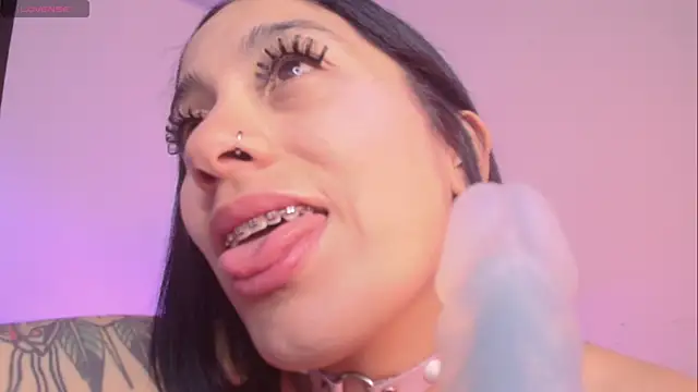 Millie bobby online show from April 2026 07:07:02 PM