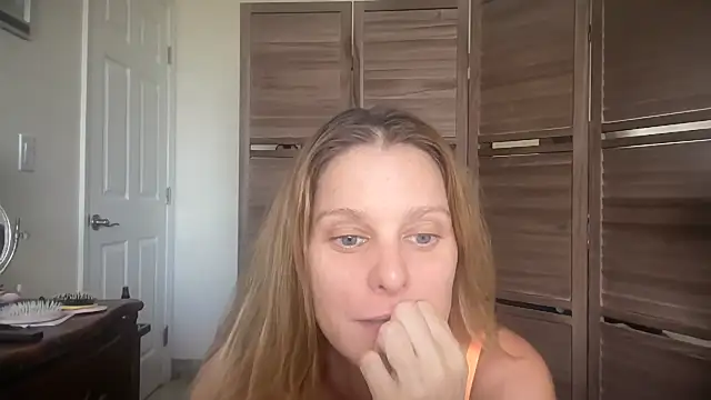 prettylittlekittycat online show from July 2026 10:05:02 PM