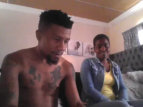 Snapshot of mthondoPipe chatting on November 2025 10:58:01 AM mthondoPipe online show from November 2025 10:58:01 AM