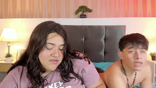 Candy lovelly online show from November 2025 12:27:01 PM