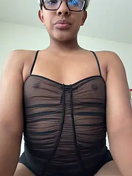 Ashleythelatina online show from June 2026 02:15:02 PM