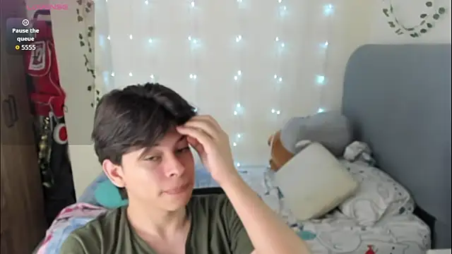 Felix kitty online show from February 2026 12:46:02 PM