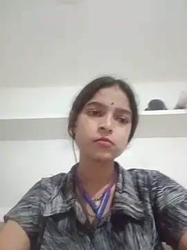 Snapshot of Mohnicute chatting on May 2026 06:49:01 PM Mohnicute online show from May 2026 06:49:01 PM