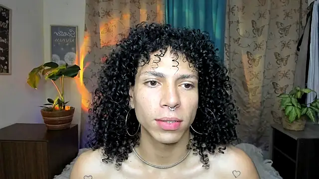 Angel White25 online show from February 2026 08:46:02 PM