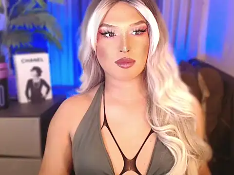 Snapshot of UrGoddess_Sofia chatting on February 2026 05:05:02 PM UrGoddess Sofia online show from February 2026 05:05:02 PM