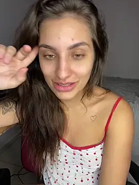 Snapshot of engelintense chatting on April 2026 07:01:01 PM engelintense online show from April 2026 07:01:01 PM