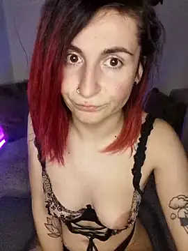 Snapshot of AuroraAllure_27 chatting on April 2026 06:52:02 PM AuroraAllure 27 online show from April 2026 06:52:02 PM