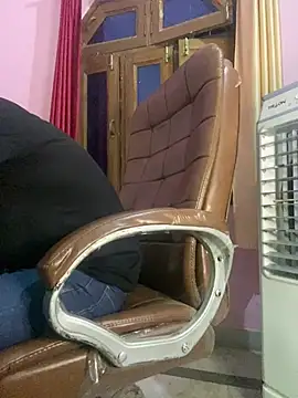 hotyyyyjonny online show from June 2026 02:52:01 PM