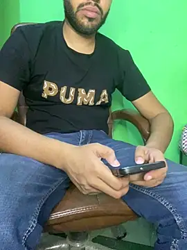 hotyyyyjonny online show from June 2026 04:00:01 PM