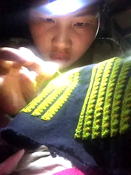 Snapshot of luna-sexxy chatting on November 2025 04:17:02 PM luna-sexxy online show from November 2025 04:17:02 PM