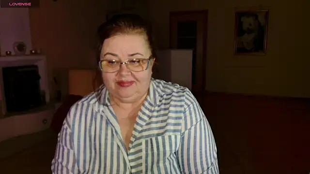 Snapshot of Natali-Gucci chatting on April 2026 08:42:01 PM Natali-Gucci online show from April 2026 08:42:01 PM