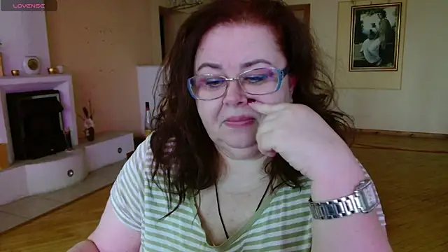 Snapshot of Natali-Gucci chatting on April 2026 09:25:02 AM Natali-Gucci online show from April 2026 09:25:02 AM