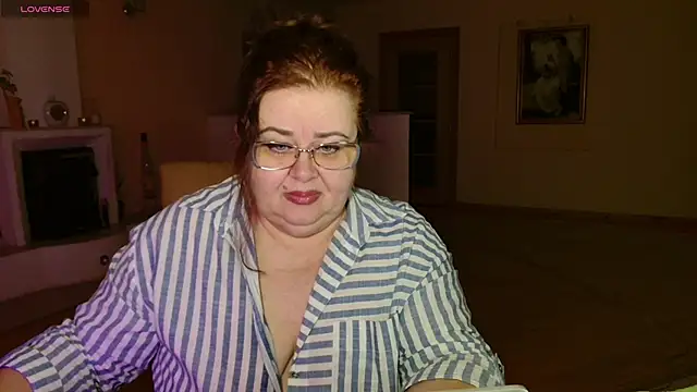 Snapshot of Natali-Gucci chatting on April 2026 05:54:01 PM Natali-Gucci online show from April 2026 05:54:01 PM