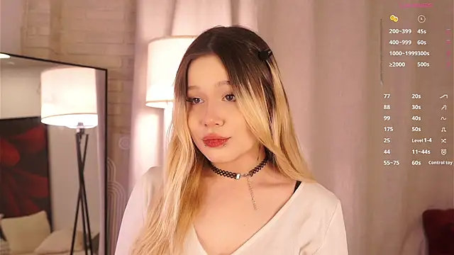 Snapshot of Love_audirs6 chatting on February 2026 12:07:01 AM Love audirs6 online show from February 2026 12:07:01 AM