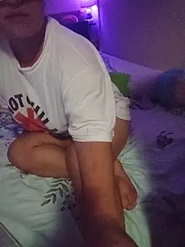 Charliizinpink online show from March 2026 02:45:02 PM