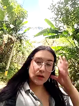 Snapshot of SaloGray8 chatting on July 2026 04:04:02 PM SaloGray8 online show from July 2026 04:04:02 PM