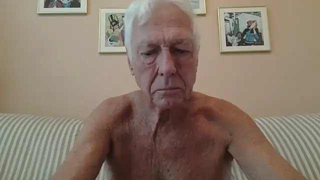 Snapshot of capttp chatting on December 2024 04:05:02 PM capttp online show from December 2024 04:05:02 PM