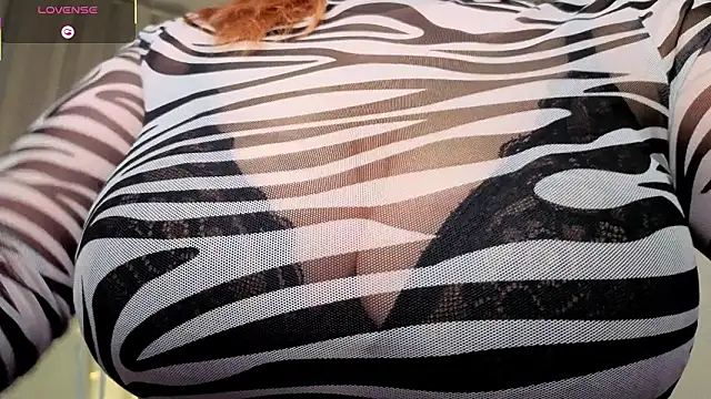 RacieBroom online show from March 2026 09:39:02 PM