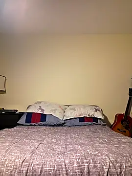 piggylatino online show from February 2026 11:06:01 PM