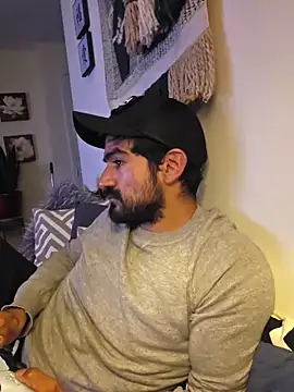 Snapshot of piggylatino chatting on March 2026 11:59:02 PM piggylatino online show from March 2026 11:59:02 PM