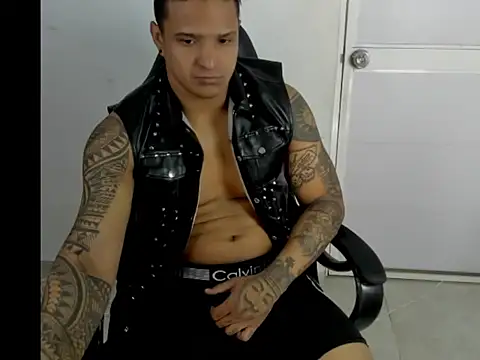 master leather online show from March 2026 03:45:02 AM