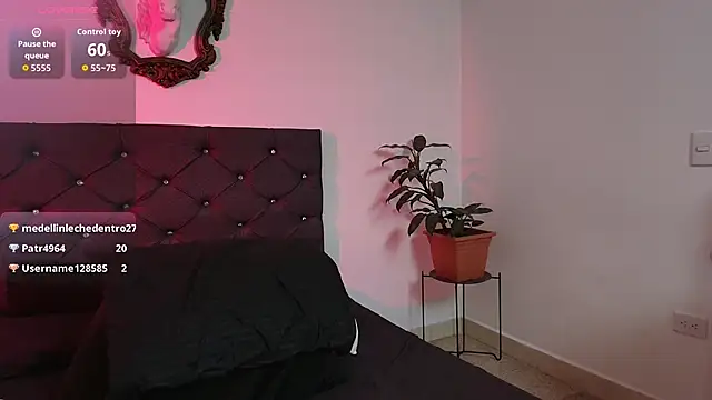 StephanieMadison online show from November 2025 08:36:02 AM