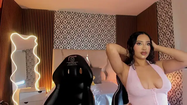 Snapshot of Joselyn_tay chatting on July 2026 01:15:02 PM Joselyn tay online show from July 2026 01:15:02 PM