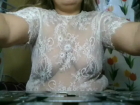 loriepinay46 online show from May 2026 09:45:01 PM