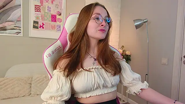 MadisonSmitt online show from March 2026 05:13:02 AM