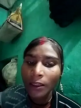 Big Lovexx online show from December 2025 05:44:02 PM