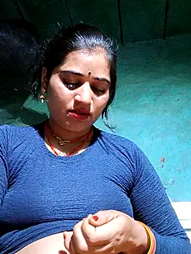 Snapshot of Hot_kamla chatting on April 2026 06:13:02 PM Hot kamla online show from April 2026 06:13:02 PM