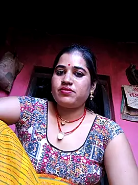 Snapshot of Hot_kamla chatting on April 2026 11:33:01 AM Hot kamla online show from April 2026 11:33:01 AM