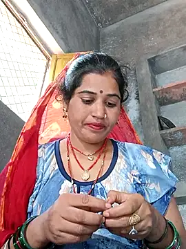 Snapshot of Hot_kamla chatting on August 2026 10:43:02 AM Hot kamla online show from August 2026 10:43:02 AM