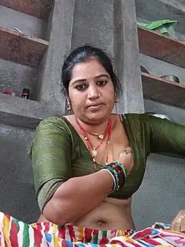 Snapshot of Hot_kamla chatting on August 2026 06:26:02 AM Hot kamla online show from August 2026 06:26:02 AM