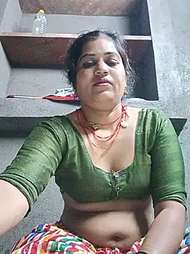 Snapshot of Hot_kamla chatting on August 2026 07:49:01 PM Hot kamla online show from August 2026 07:49:01 PM