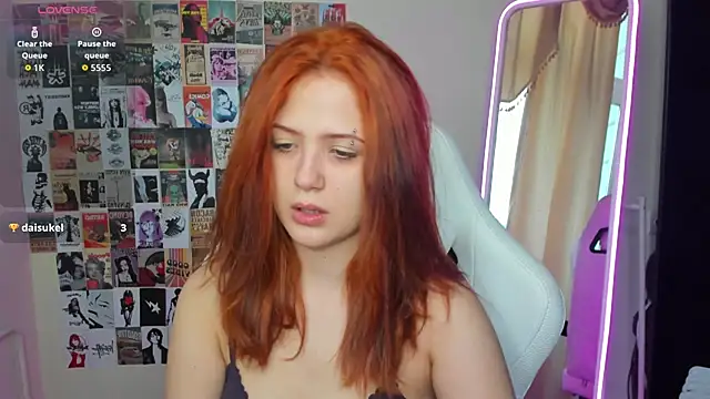 Anora Miller online show from December 2025 08:18:01 AM