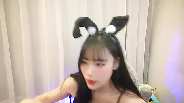 Snapshot of hayuyuyu chatting on May 2026 03:50:02 PM hayuyuyu online show from May 2026 03:50:02 PM