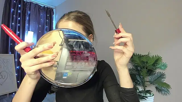 Aurora Glow21 online show from February 2026 04:20:01 AM