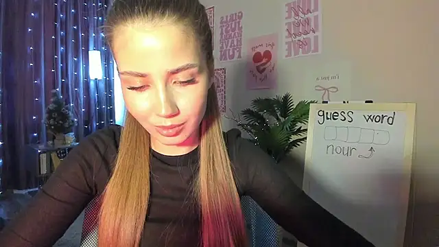 Snapshot of Aurora_Glow21 chatting on March 2026 12:33:01 PM Aurora Glow21 online show from March 2026 12:33:01 PM