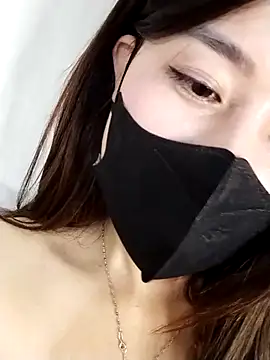 Snapshot of MiCandy-Lovee chatting on November 2025 05:49:01 AM MiCandy-Lovee online show from November 2025 05:49:01 AM