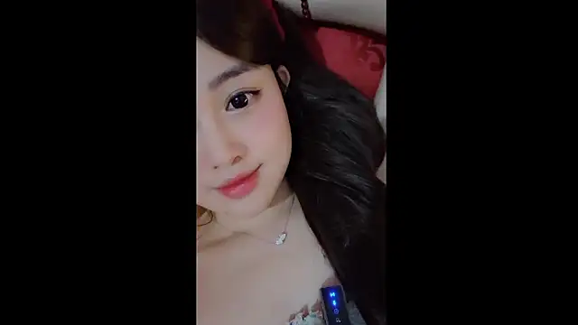 Snapshot of MiCandy-Lovee chatting on March 2026 01:15:01 PM MiCandy-Lovee online show from March 2026 01:15:01 PM