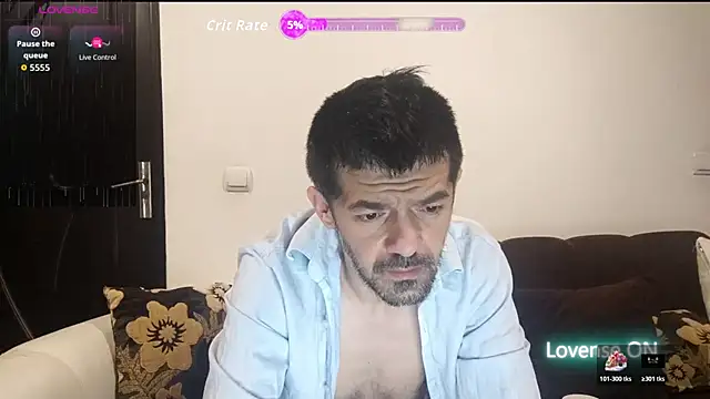 Snapshot of Dale_E chatting on May 2026 12:59:02 AM Dale E online show from May 2026 12:59:02 AM