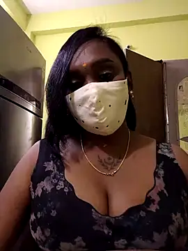 Snapshot of Dharshini98 chatting on February 2026 12:41:02 PM Dharshini98 online show from February 2026 12:41:02 PM