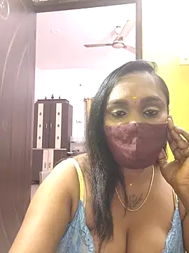 Snapshot of Dharshini98 chatting on March 2026 04:46:01 PM Dharshini98 online show from March 2026 04:46:01 PM