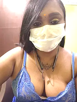 Snapshot of Dharshini98 chatting on March 2026 05:59:01 AM Dharshini98 online show from March 2026 05:59:01 AM