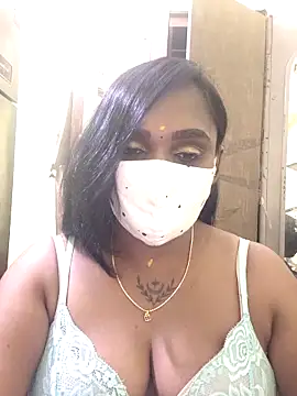 Snapshot of Dharshini98 chatting on March 2026 01:38:02 PM Dharshini98 online show from March 2026 01:38:02 PM